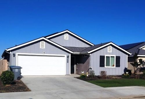 31061 Road 72, Visalia, CA, 93291 | Card Image