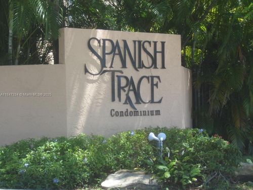 14-10740 N Kendall Dr, Miami, FL, 33176-1470 | Card Image