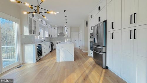 17528 Bowie Mill Rd, DERWOOD, MD, 20855-1603 | Card Image