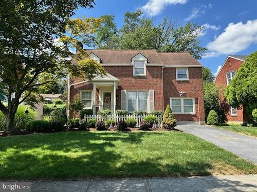 418 Poplar Ave, NEW CUMBERLAND, PA, 17070-1870 | Card Image