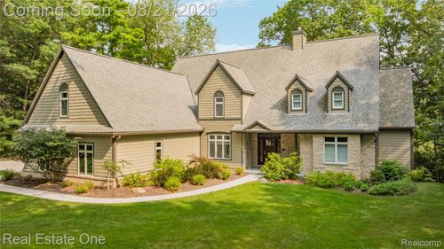 11138 Pine Needle Dr, Brighton, MI, 48114-9093 | Card Image