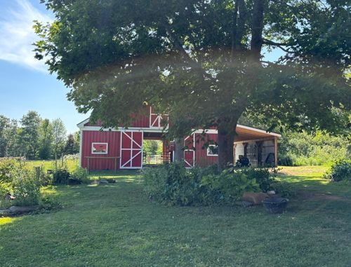 5211 Brooklyn St, Grafton, NS, B0P1E0 | Card Image