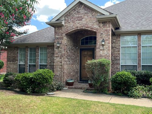 4605 Bellflower Way, Fort Worth, TX, 76123-1849 | Card Image