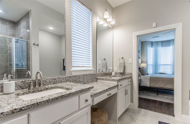 Master Bathroom | Image 18