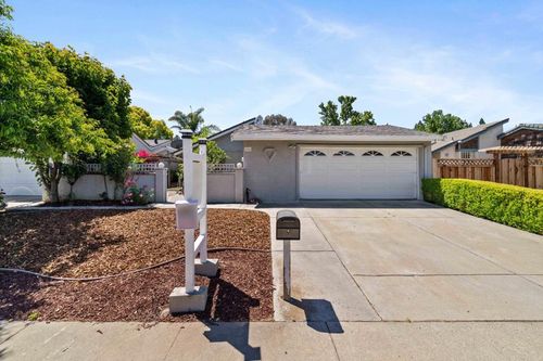 224 Cheris Dr, San Jose, CA, 95123-1712 | Card Image