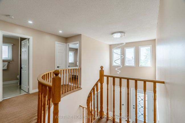 32 Randall Ave, House other with 4 bedrooms, 3 bathrooms and 5 parking in Markham ON | Image 27