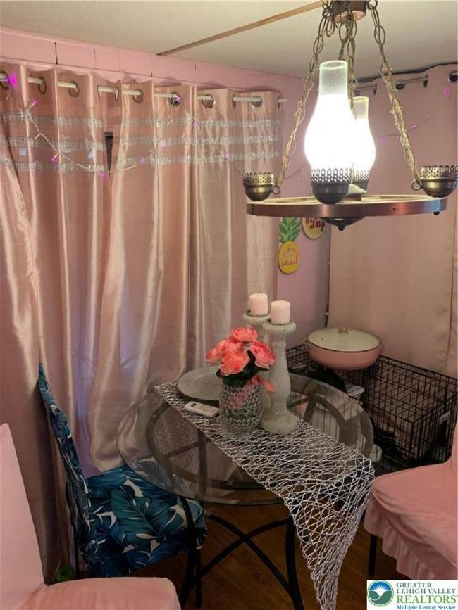 127 Pine Cone Trl, House other with 3 bedrooms, 1 bathrooms and null parking in Scotrun PA | Image 5