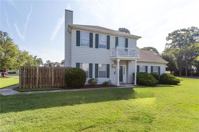 2237 Timberneck Lane, Home with 3 bedrooms, 2 bathrooms and null parking in Newport News VA | Image 2