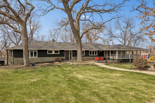 100 Ottawa Ave S, Golden Valley, MN, 55416-1123 | Card Image