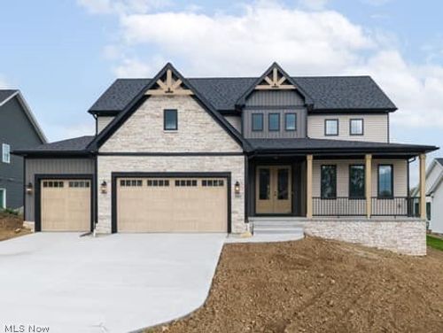 243 Homan Dr, Doylestown, OH, 44230-1069 | Card Image