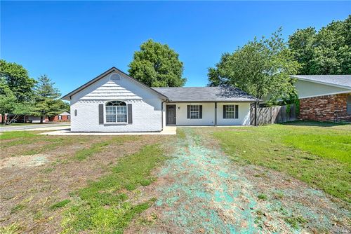 4490 W Chaparral Ln, Fayetteville, AR, 72704-5513 | Card Image