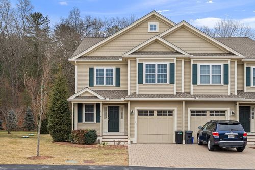 11-11 Grey Oaks Circle, Lexington, MA, 02421 | Card Image