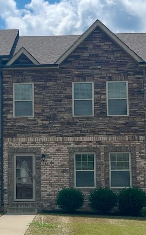 182 Dundee Dr, Clarksville, TN, 37043-3018 | Card Image