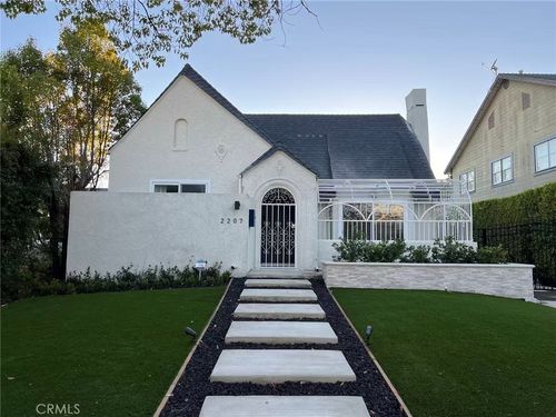 2207 Parnell, Los Angeles, CA, 90064 | Card Image