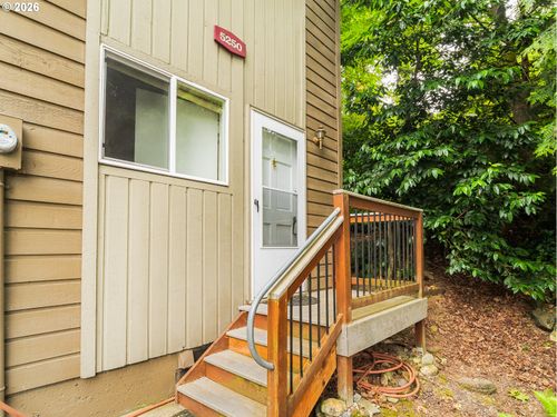 5250 Sw 42nd Ave, Portland, OR, 97221 | Card Image