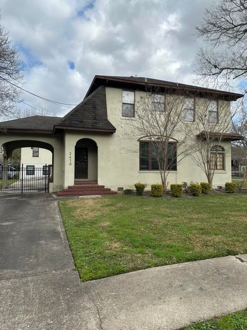 2410 Laurel St, Beaumont, TX, 77702-2358 | Card Image