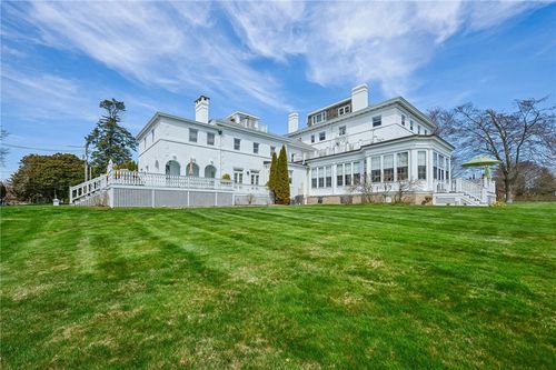 1w-519 Bellevue Ave, Newport, RI, 02840-4249 | Card Image