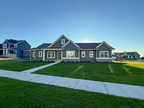 1830 Stratford Ln, Walker, MI, 49534-2181 | Card Image