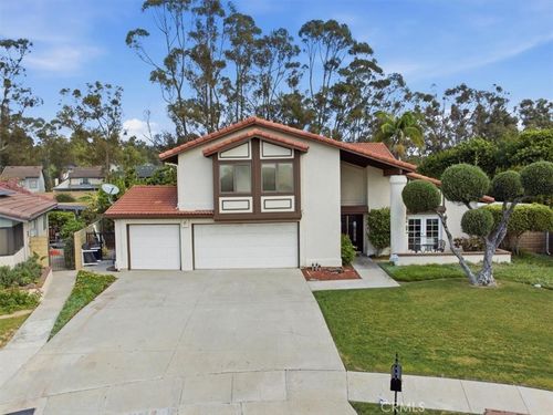 2505 Regency Cir, Fullerton, CA, 92833-1547 | Card Image