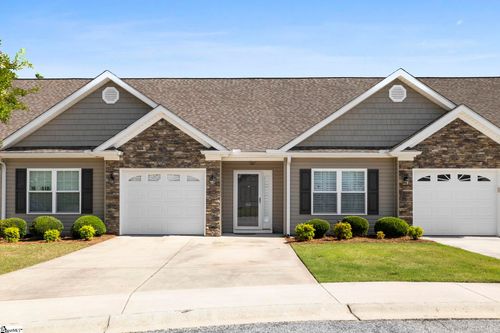 30 Eaglecrest Ct, Simpsonville, SC, 29681-3892 | Card Image