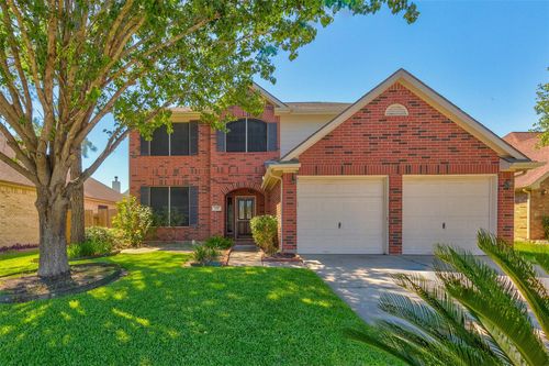 2610 Ledgebrook Ln, Friendswood, TX, 77546-6060 | Card Image