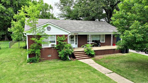 1107 Janssen Ave, Mena, AR, 71953-4059 | Card Image