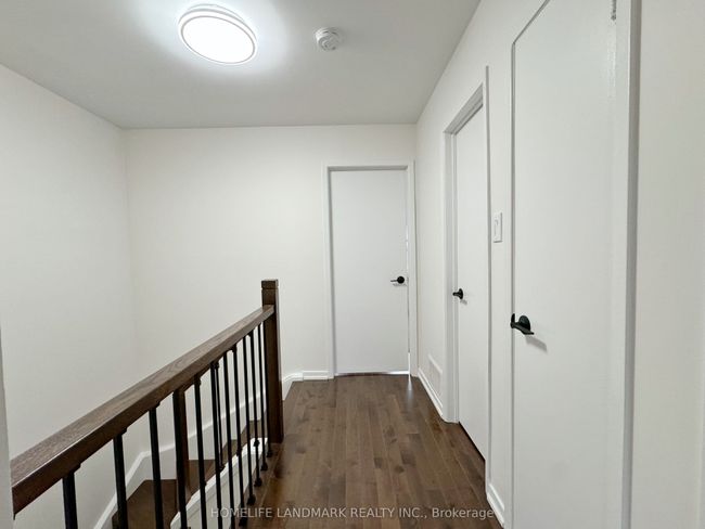 1 - 900 Central Park Dr, Condo with 3 bedrooms, 3 bathrooms and 1 parking in Brampton ON | Image 13