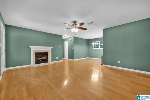 102 Red Rd, QUINTON, AL, 35130-3912 | Card Image