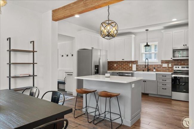 Dining - Kitchen - Main | Image 9