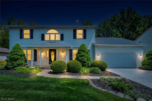 6725 N Palmerston Dr, Mentor, OH, 44060-3978 | Card Image