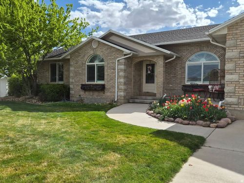 1697 2450, Vernal, UT, 84078-9651 | Card Image