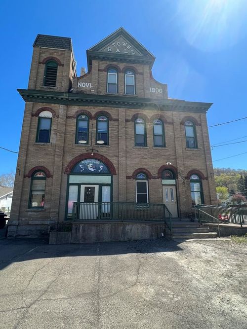 apt-4-206 Main St, Blossburg, PA, 16912-1172 | Card Image