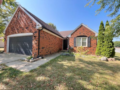 10115 Park Ridge Dr, Indianapolis, IN, 46229-4109 | Card Image