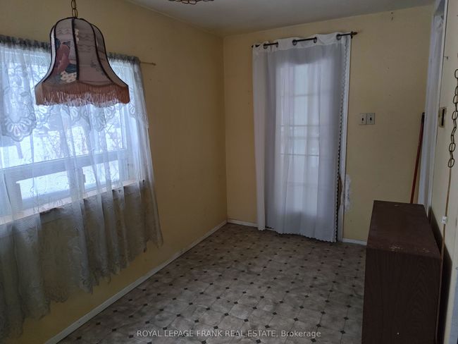 139 Summit Dr, House other with 2 bedrooms, 1 bathrooms and 5 parking in Caesarea ON | Image 8