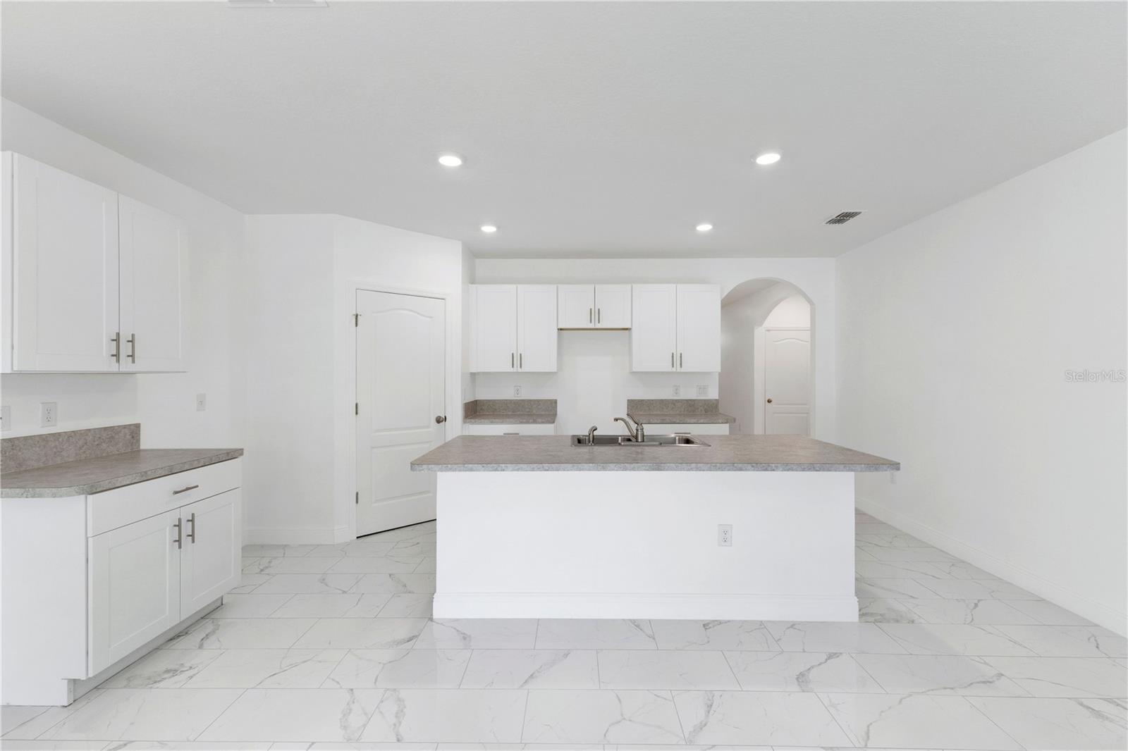 Residential in POINCIANA 5