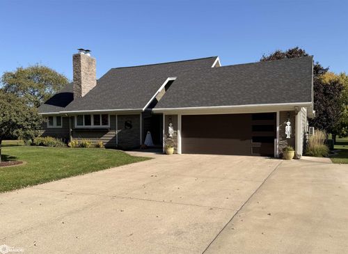 105 Randall Road E, Carroll, IA, 51401 | Card Image
