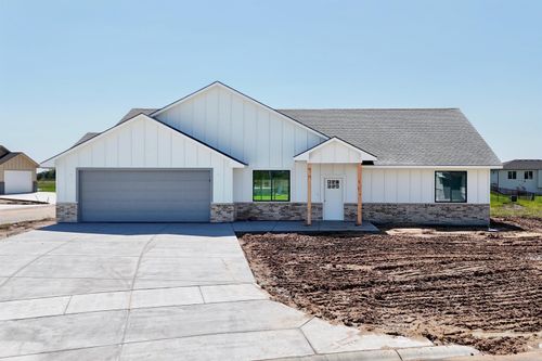 5514 N Saint Paul St, Wichita, KS, 67204-5477 | Card Image