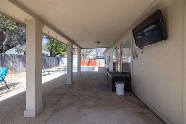 Covered Patio | Image 17