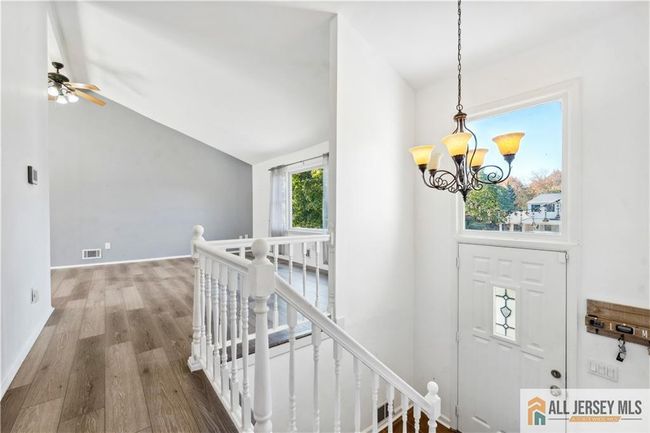 4 Barkley Ct, House other with 4 bedrooms, 3 bathrooms and null parking in MONMOUTH JUNCTION NJ | Image 5