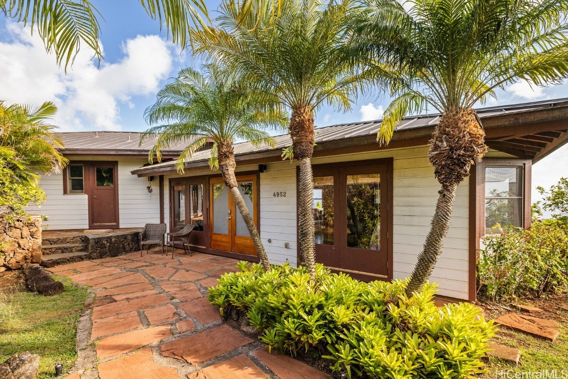 Mana Pl, Honolulu, HI 96816