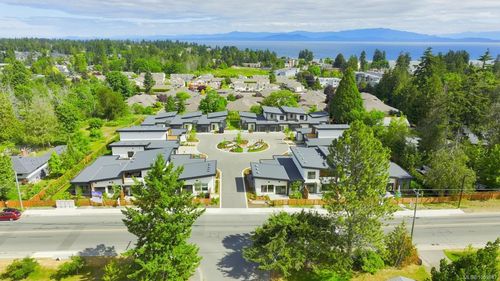 112-463 Hirst Ave W, Parksville, BC, V9P1J2 | Card Image