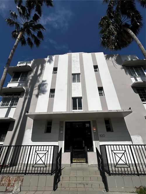 206-820 Euclid Ave, Miami Beach, FL, 33139-0814 | Card Image