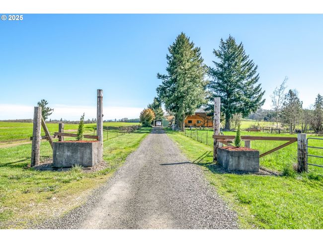95787 Territorial Hwy, House other with 5 bedrooms, 2 bathrooms and 2 parking in Monroe OR | Image 46