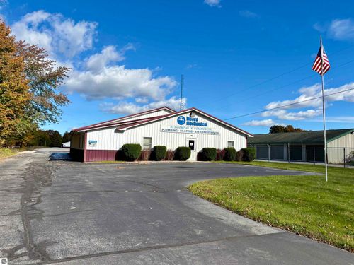 12760 Honor Highway, Honor, MI, 49640 | Card Image