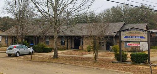 231 N Main St, Shreveport, LA, 71107-1828 | Card Image