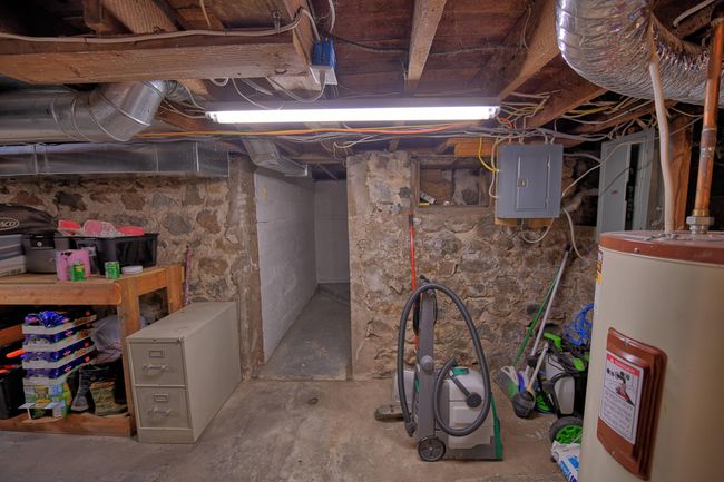 Basement | Image 23