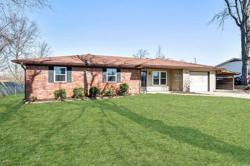 1311 Royal Dr, Bentonville, AR, 72712-6467 | Card Image