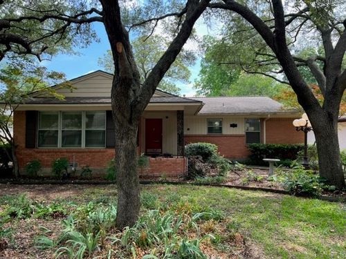 7215 Clemson Dr, Dallas, TX, 75214-1720 | Card Image