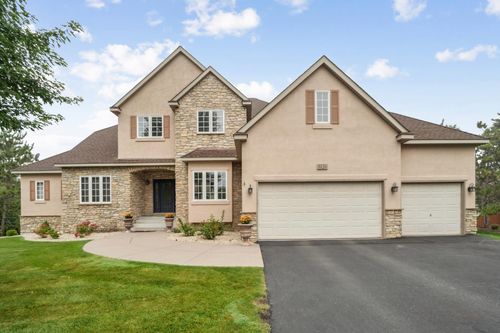 8126 Pristine Pine Trl, Eden Prairie, MN, 55347-1174 | Card Image