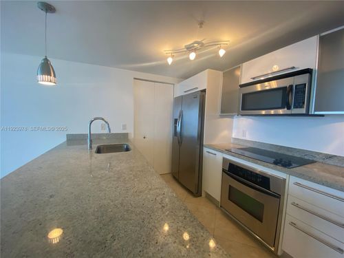 apt-3607-185 Sw 7th St, Miami, FL, 33130-2984 | Card Image